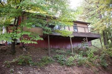 Glamping for 6 Guests in Broken Bow Lake, Oklahoma, Picture 2