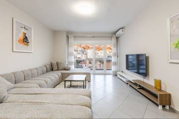 Gîte pour 5 personnes, avec balcon en Albanie