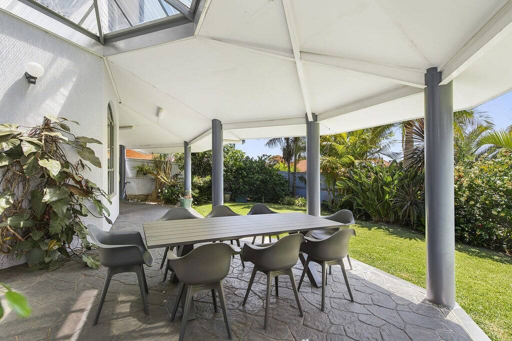 Holiday Home for 8 People in Port Macquarie, New South Wales