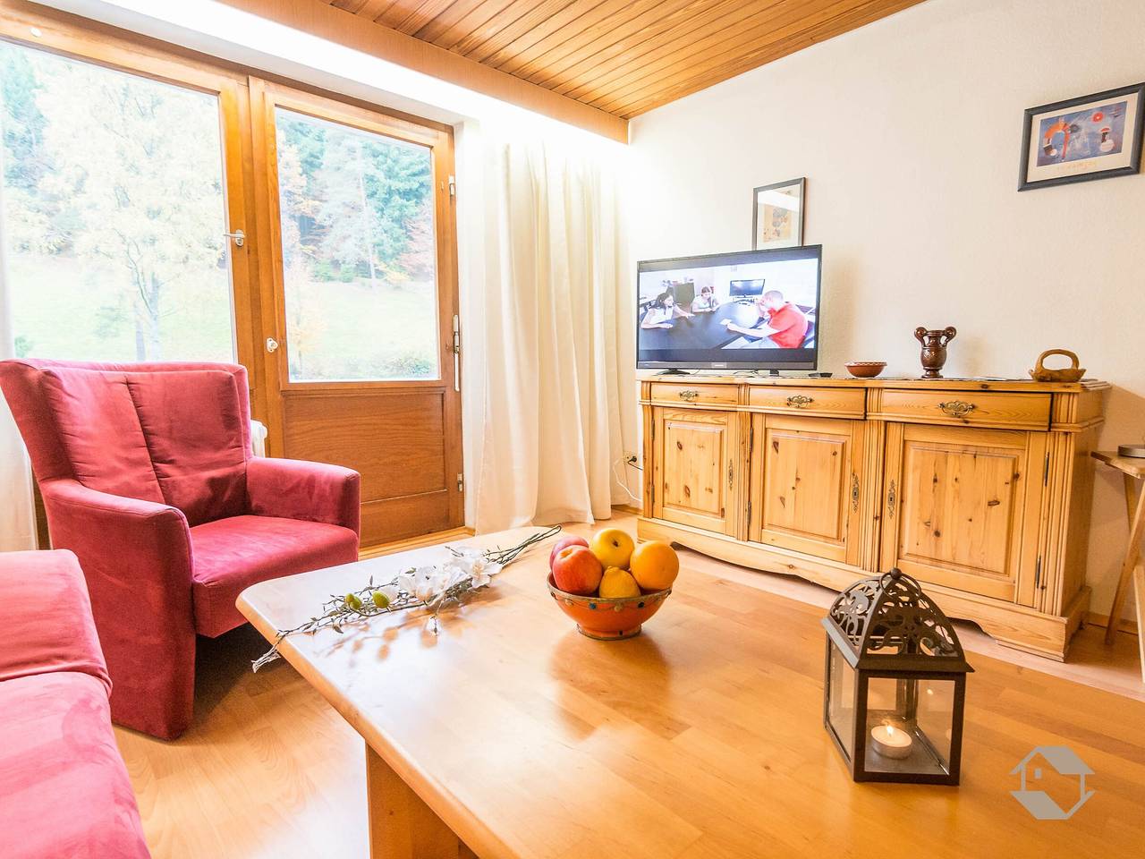 Ganze Wohnung, Ferienwohnung' mit gemeinsamer Terrasse, Balkon und Wi-Fi in Altensteig, Nordschwarzwald