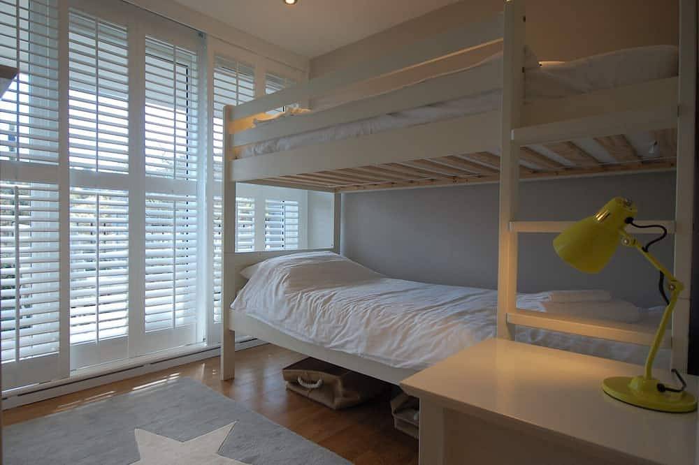 Entire apartment, Jack's Stay, Salcombe,  S.Devon - Stylish apartment in peaceful private location in Salcombe, South Devon