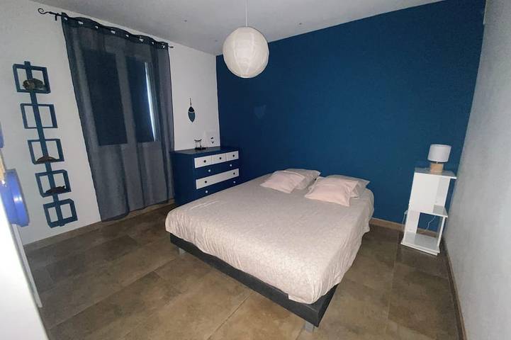 Location de vacances pour 8 personnes, avec jardin et jacuzzi à Ongles - 3