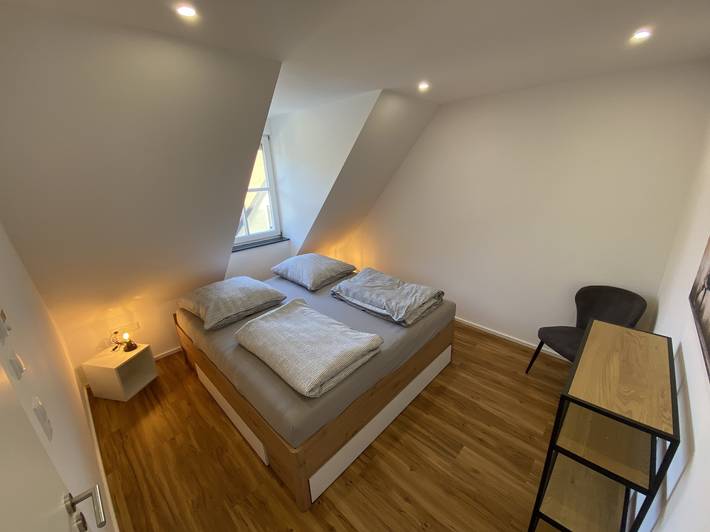 Ganze Wohnung, Ferienwohnung Scheuring 2. Og Nord - Ferienwohnung 2. Og Nord in Nordheim am Main, Fränkisches Weinland