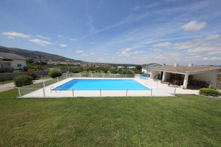 Maison de campagne pour 23 personnes, avec jardin et piscine à Seia - 4