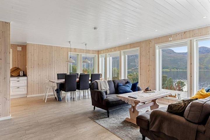 Ferienhaus für 6 Personen, mit Ausblick und Garten sowie Terrasse in Alta - 2