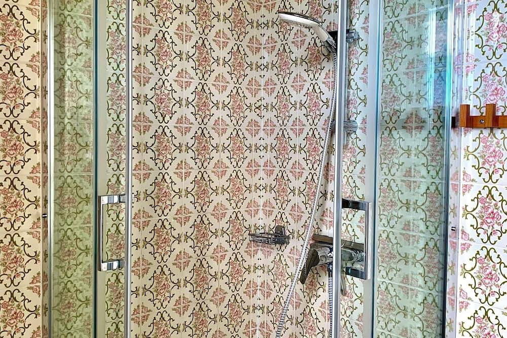 Ganze Wohnung, Ferienwohnung mit Geschichte.Alban Berg Villa Trahütten! Haustiere freundlich! in Deutschlandsberg, Steirerland