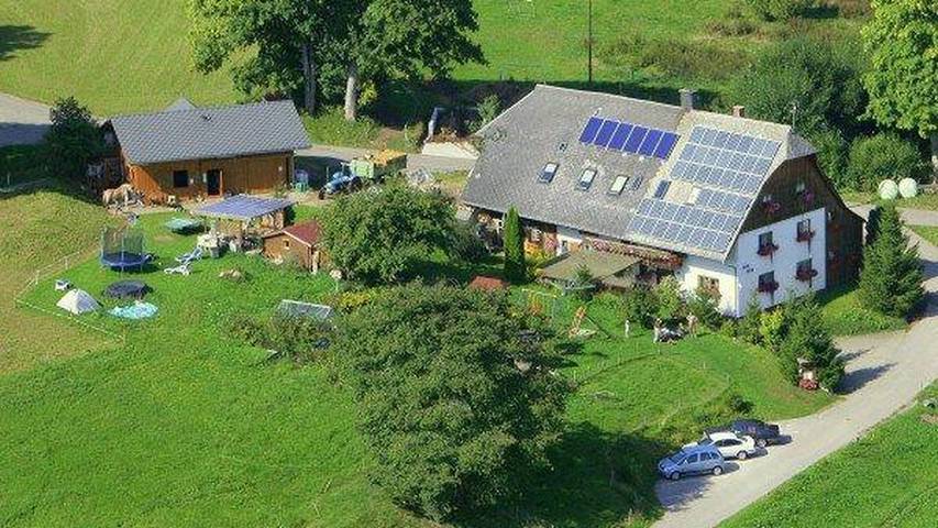 Ferienwohnung für 4 Personen, mit Garten und Terrasse in Sankt Georgen im Schwarzwald