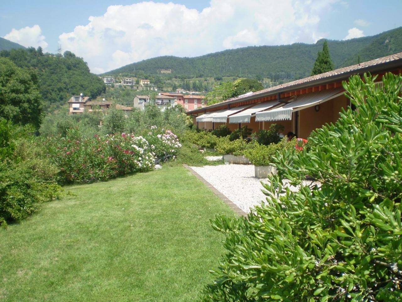 Geheel appartement, Agriturismo Renzano garden apartments in Salò, Garda Bergen