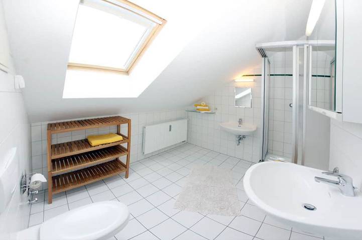 Villa für 6 Personen, mit Balkon und Garten sowie Sauna in Kühlungsborn - 4