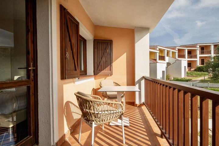 Ferienpark für 2 Personen, mit Balkon/Terrasse und Pool auf Sardinien - 3
