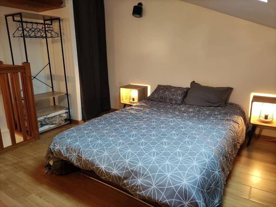 L'Atelier Cosy - Maison de village Atypique in Saint-Georges-d'Espéranche, Région de Vienne