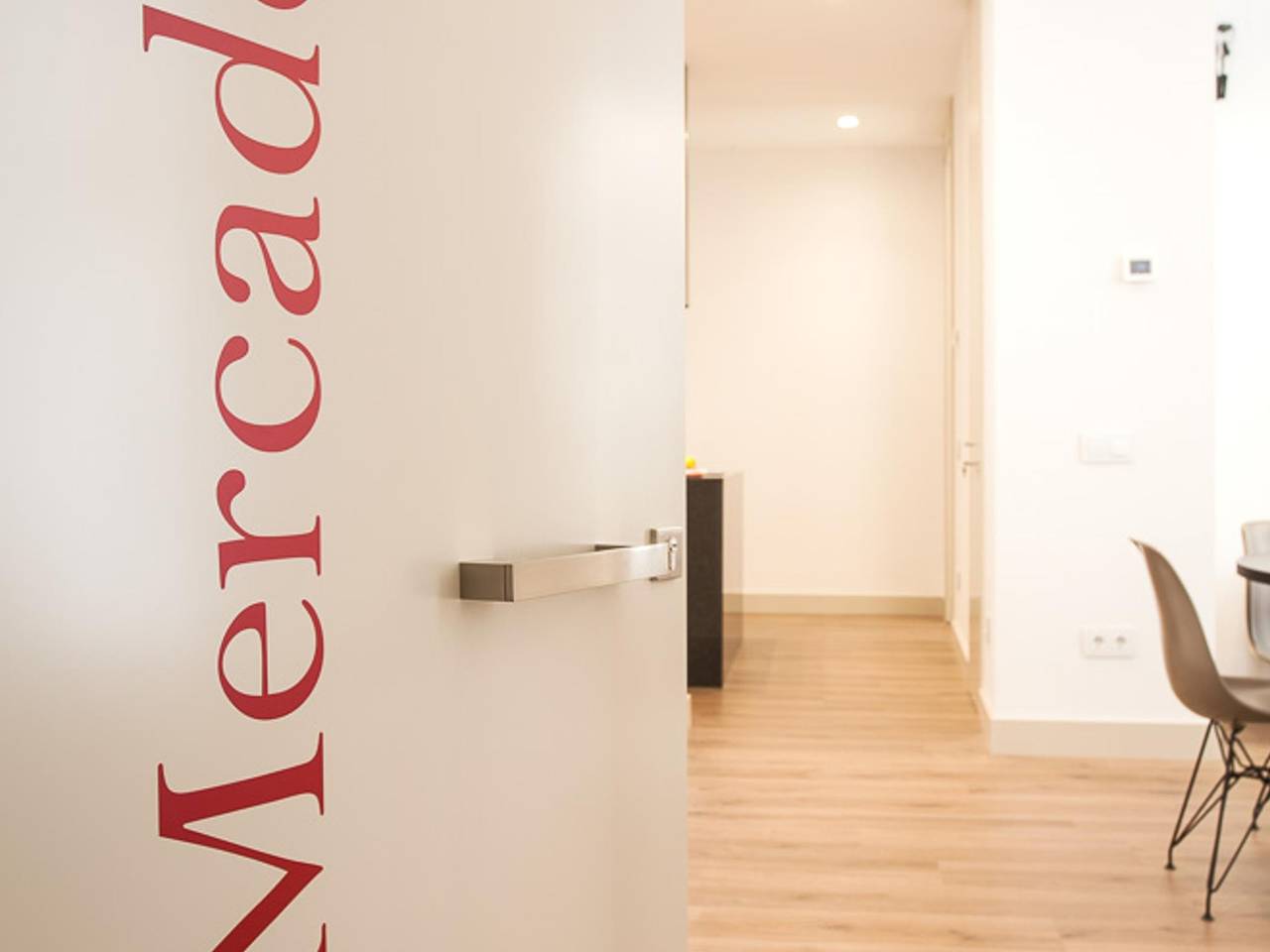 Entire vacation apartment, Del Parque Flats Santos - Mercado in Malaga Centro Historico, Malaga