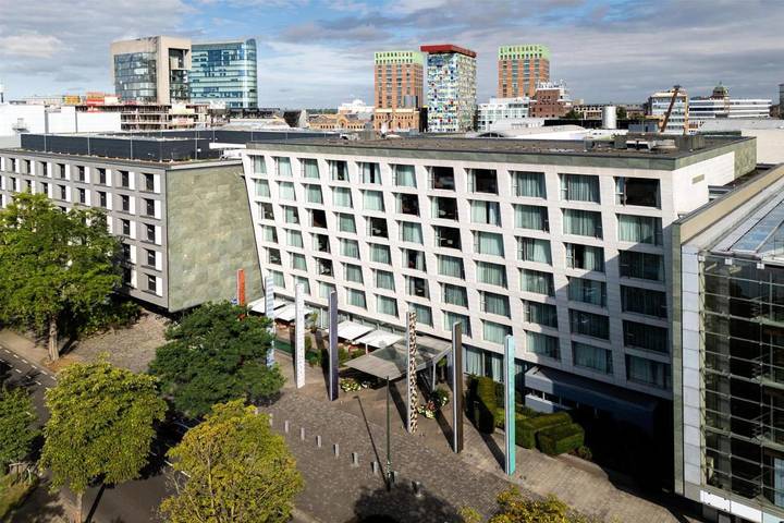 Hotel for 2 personer, med Terrasse og Sauna i Havn