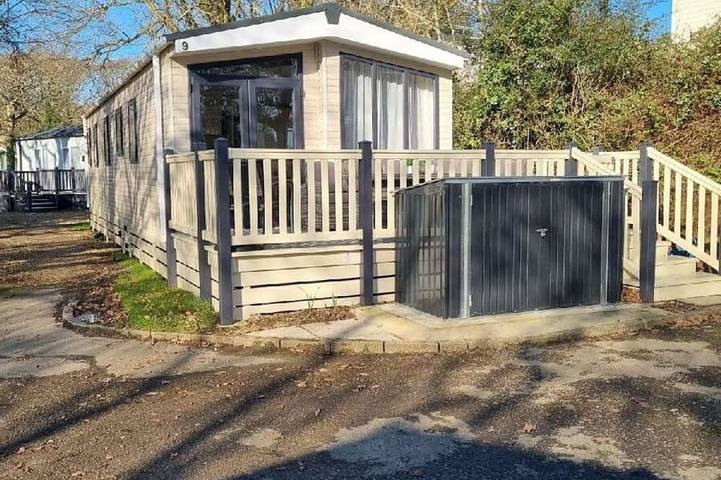 Glamping for 6 people in New Forest