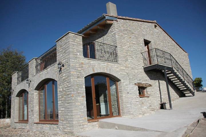 Casa rural para 10 personas, con Balcón y Terraza además de Jardín y Piscina en Provincia de Barcelona