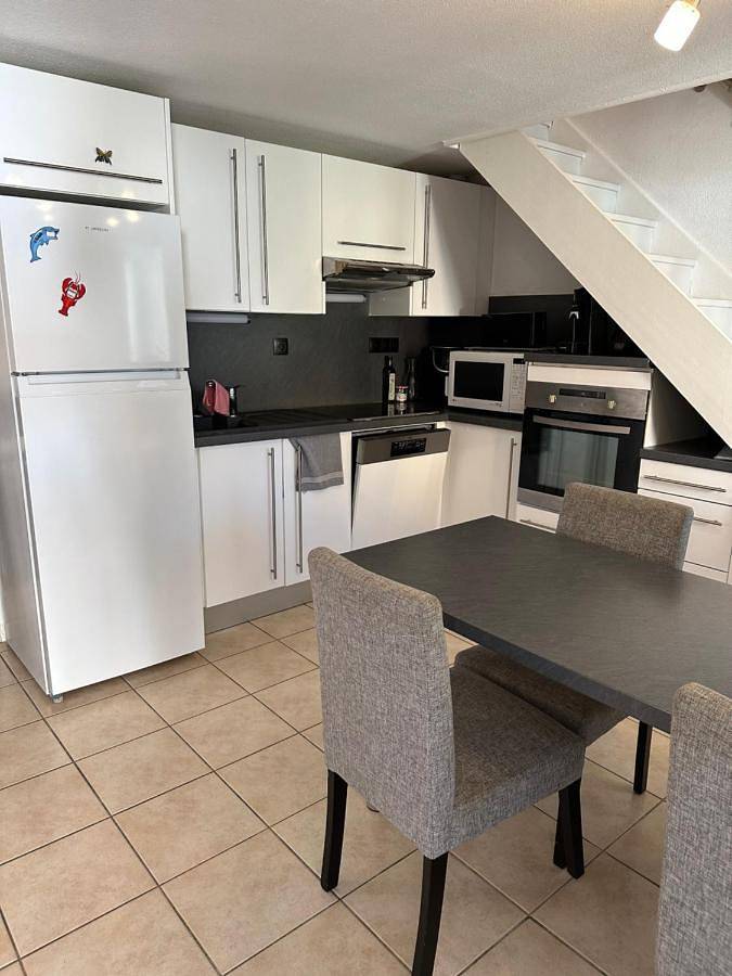 Ferienpark für 7 Personen, mit Ausblick und Garten in Südfrankreich - 4