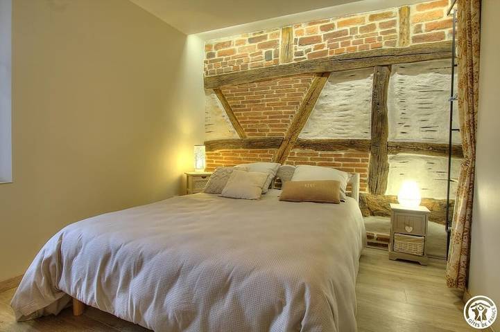 Location de vacances pour 5 personnes, avec jardin à Marboz