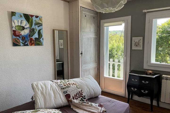 Location de vacances pour 2 personnes à Chambon-sur-Lac - 2