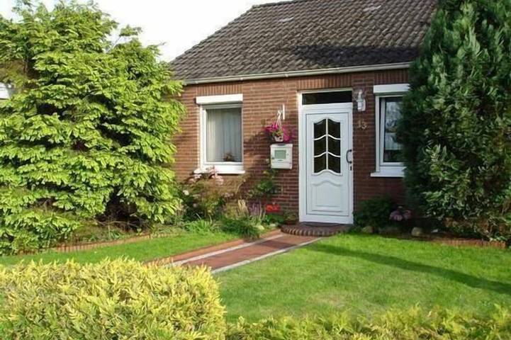 Ferienhaus für 4 Personen, mit Garten, mit Haustier in Hage