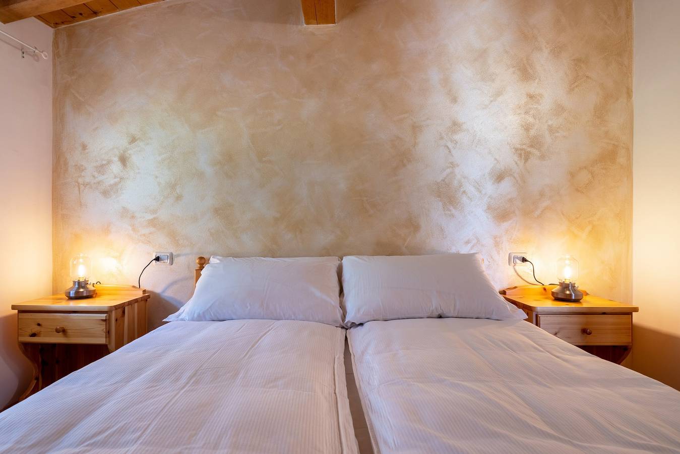 Appartamento intero, Agriturismo 'Val D' Egoi App 3' con vista sulle montagne, giardino in comune e Wi-Fi in Tremosine, Prealpi Gardesane