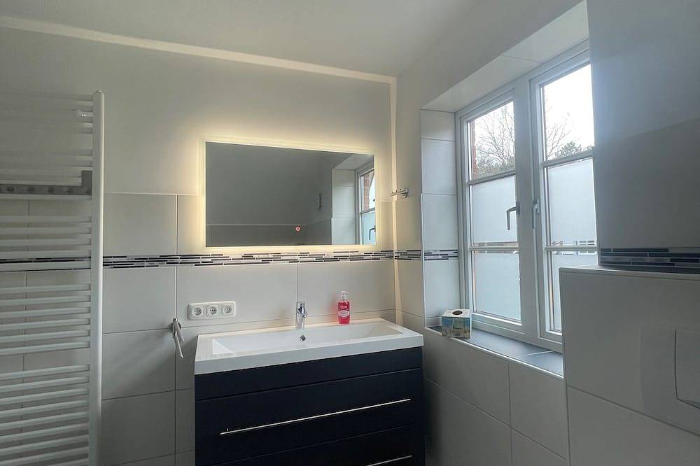 Ganze Wohnung, Ferienwohnung „Haus Tarje“ Ihr Familienurlaub im Herzen der Insel Amrum in Nebel, Amrum