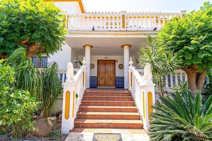 Casa rural para 12 personas, con piscina además de vistas y jardín en Algarrobo - 2