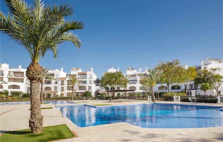 Apartamento vacacional entero, Apartamento con terraza junto a la piscina y garaje in Torre-Pacheco, Costa Cálida