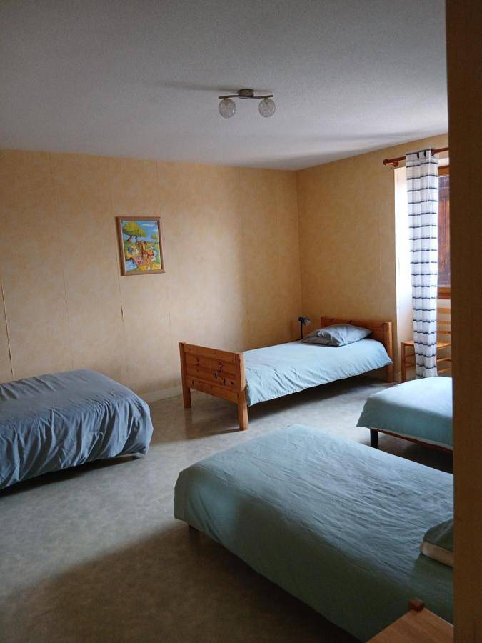 Gîte pour 9 personnes à Arinthod - 4