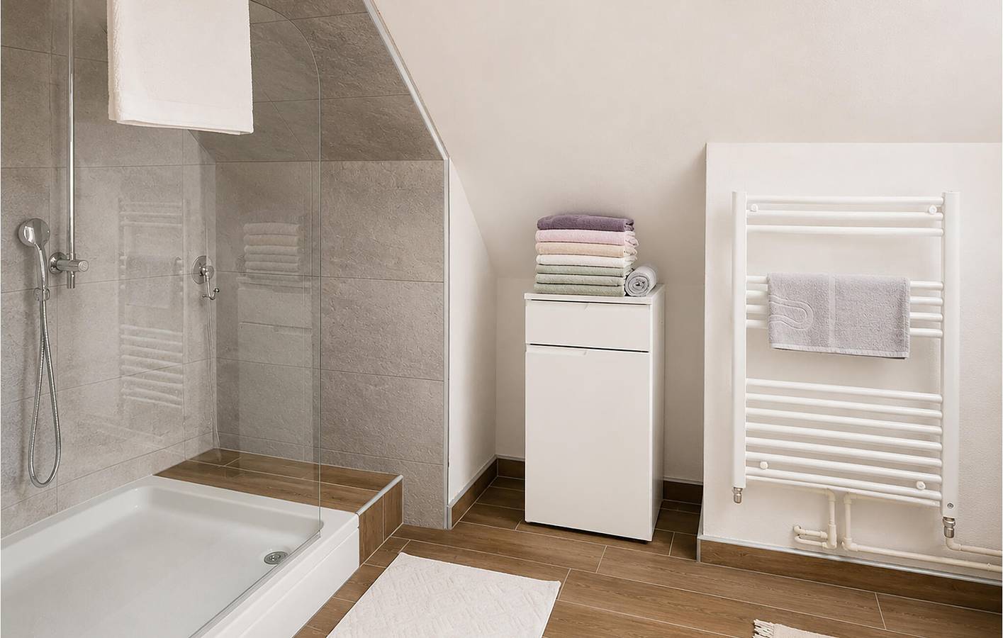 Ganze Ferienwohnung, Charmante Ferienwohnung in Gospić: In der Nähe des Flusses, der Stadt und des Stadtzentrums in Gospitsch, Lika-Senj