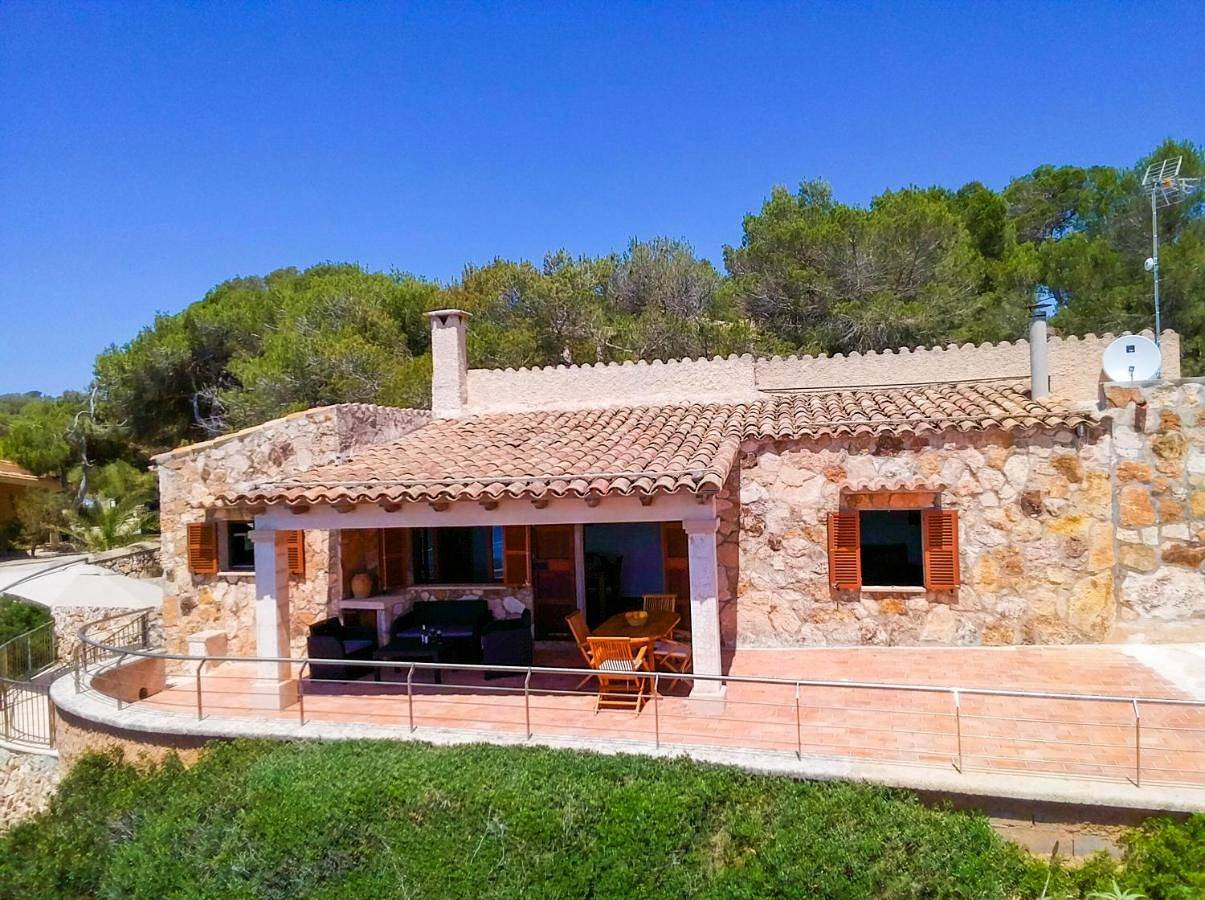 Beautiful private villa on the sea in Cala Santanyí, Santanyí