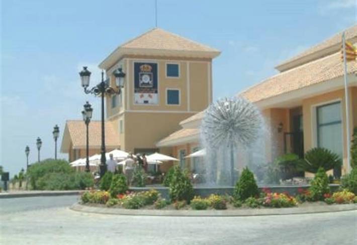 Ferienwohnung für 4 Personen, mit Balkon und Garten in Orihuela Costa - 2