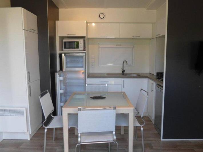 Location de vacances pour 6 personnes, avec terrasse et piscine, animaux acceptés à Sainte-Reine-de-Bretagne - 3