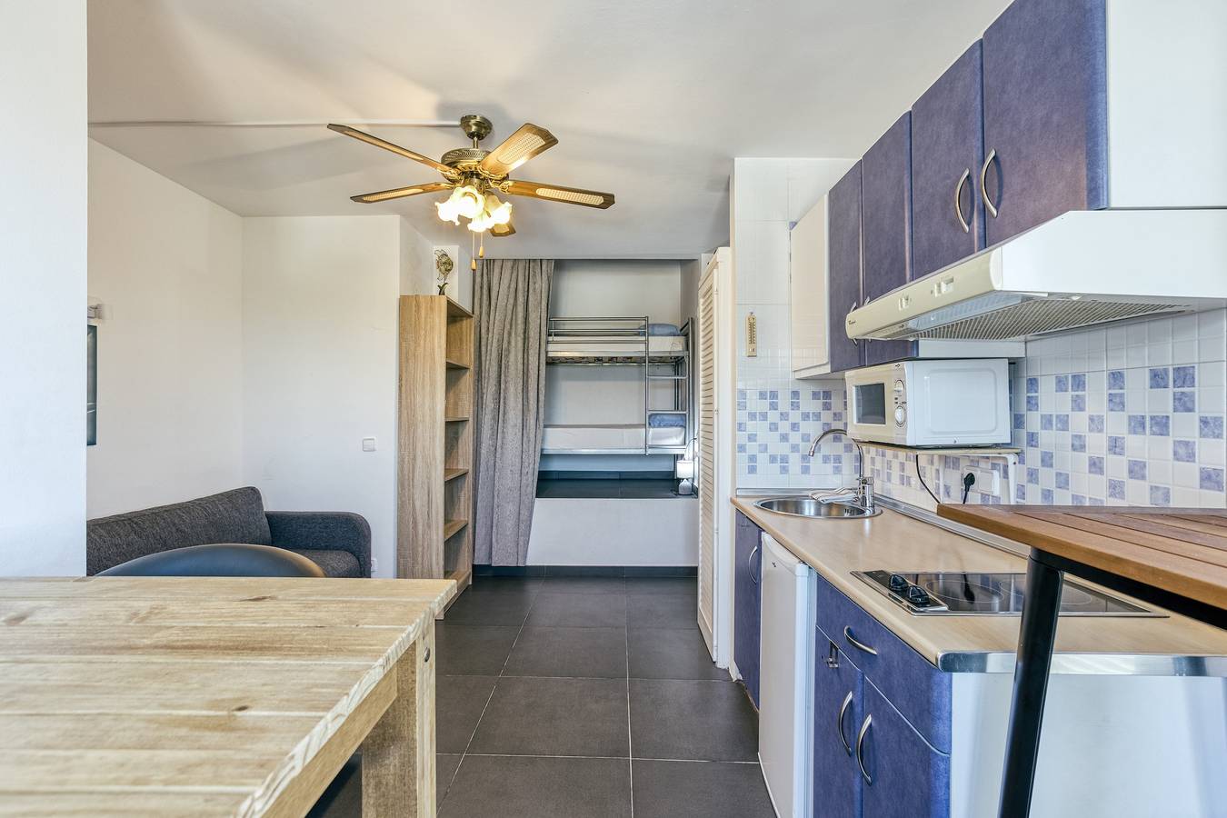 Apartamento entero, Apartamento 'Rincón Muga Soni' con vistas al mar in Ampuriabrava, Alt Empordà