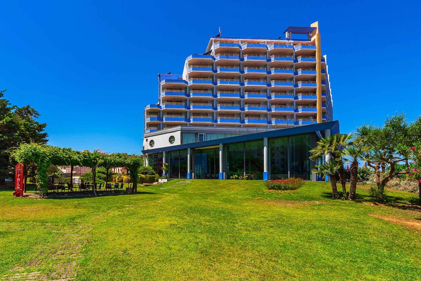 Apartamento hotelero cerca de la playa in Ampuriabrava, Alt Empordà