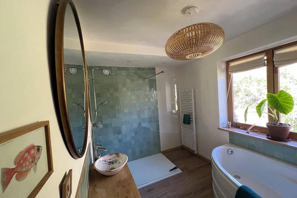 Mountain house with breathtaking view of the Guil river in Eygliers, Nationalpark Écrins