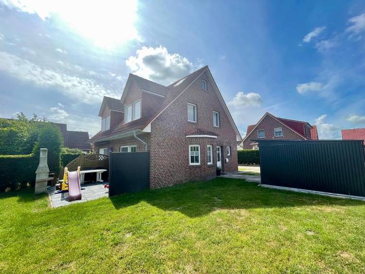 Ferienhaus für 6 Personen, mit Terrasse und Garten in Hamswehrum