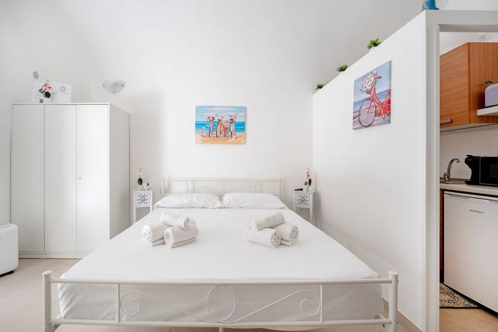 Apartment 'Mare' mit Wlan und Klimaanlage in Mola di Bari, Bari Provinz