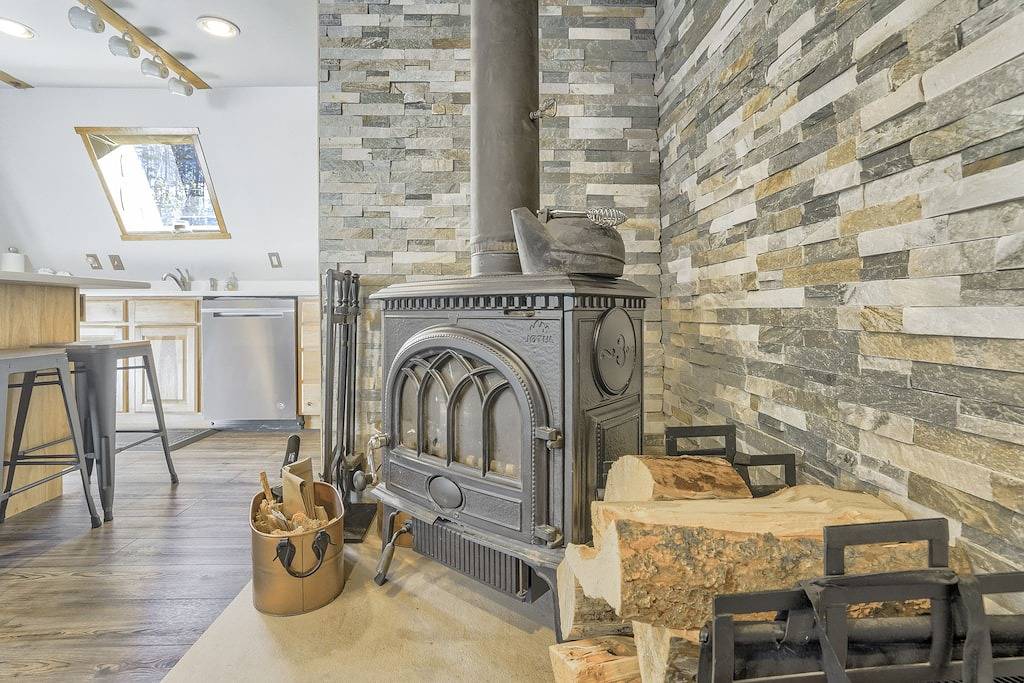 Log Cabin for 6 Guests in Breckenridge, Summit County