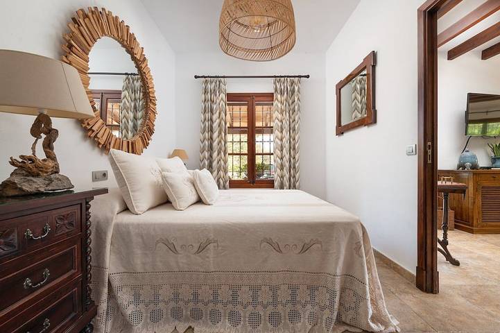 Can Sion - Villa With Private Pool In Esporles in Esporles, West Majorca