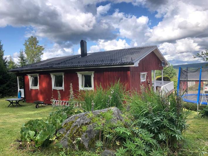 Ferienhaus für 6 Personen, mit Seeblick und Ausblick sowie Garten, mit Haustier in Gräsmark