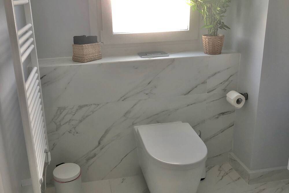 Entire apartment, Angel suites in the heart of the city No. 4 in Nicosia, South Cyprus