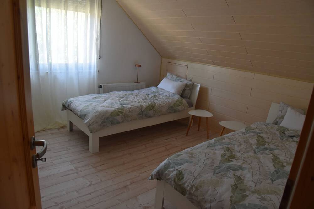 Ganze Wohnung, Licht & Natur: Deine Premium-Auszeit am Wald in Wiehl, Oberbergischer Kreis