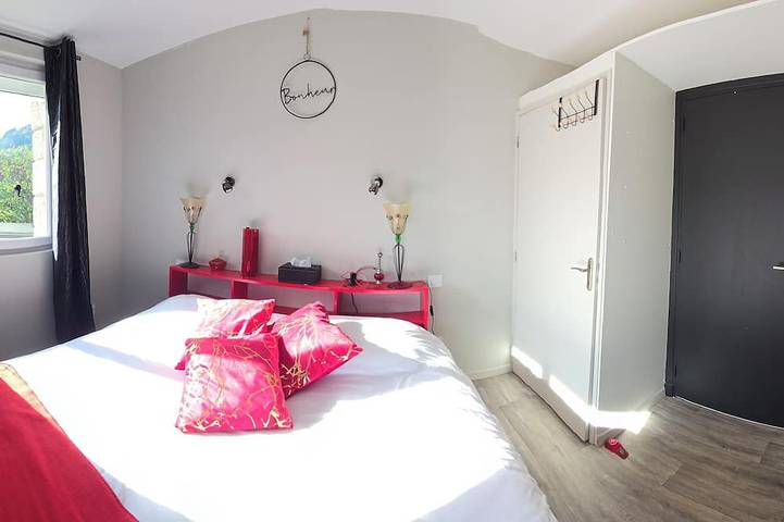 Chambre d’hôte pour 6 personnes à Vals-les-Bains - 3
