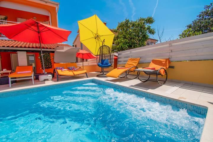 Holiday Villa Andja  with spa area and whirlpool in Banjole, Costa sur de Istria