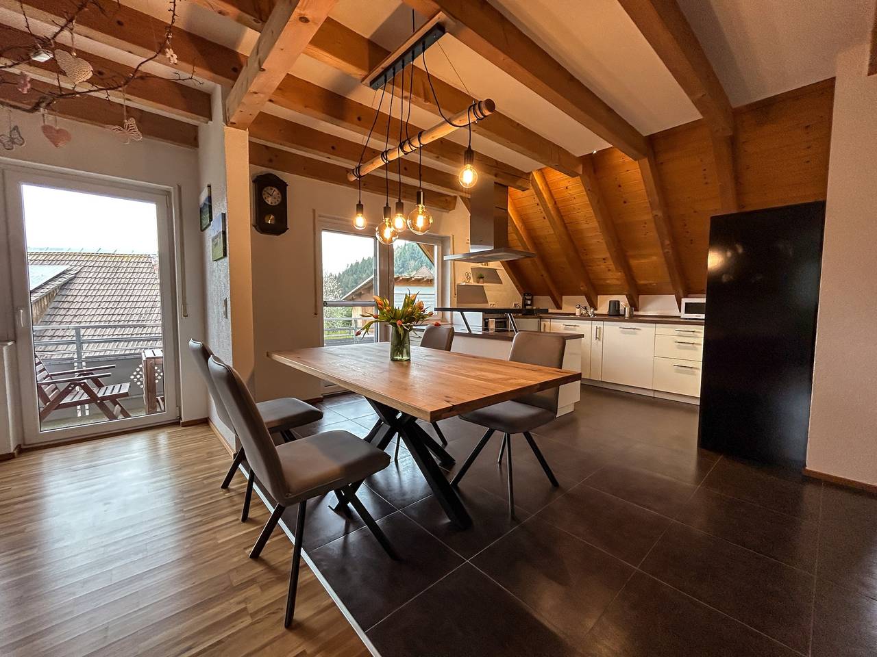 Appartamento intero, Appartamento Joosenhof con balcone privato e Wi-Fi in Winden im Elztal, Sudschwarzwald