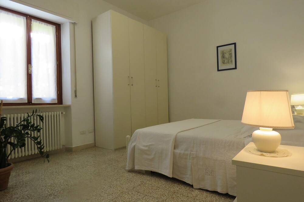 Ganze Wohnung, Bianco - Apartment mit Liegeplatz in Bocca di Magra in Montemarcello, Ameglia Gemeinde