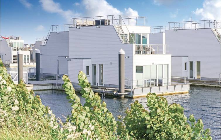 Hausboot für 5 Personen, mit Terrasse und Sauna in Olpenitz
