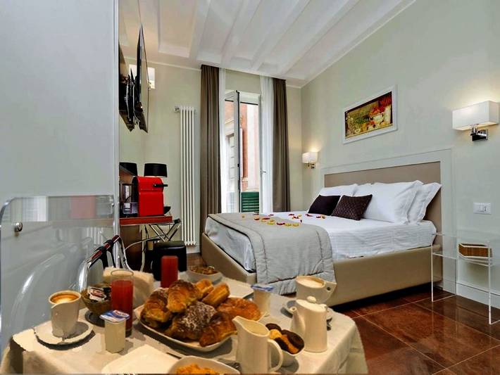 B&b per 4 persone, con Panorama in Pantheon (Roma)
