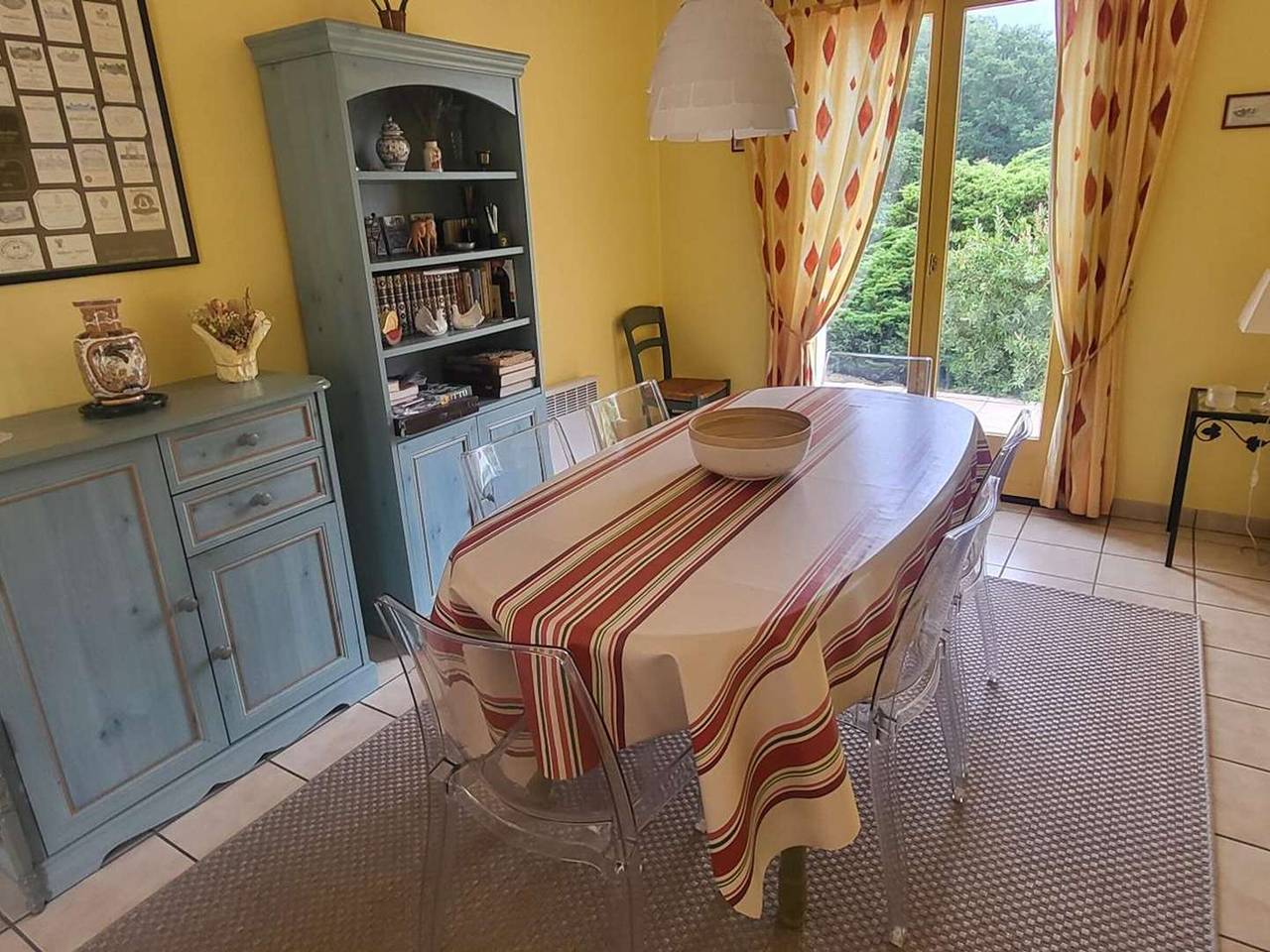 Quiet house for 8 near the lake, Wifi in Saint-Pée-sur-Nivelle, Bayonne region