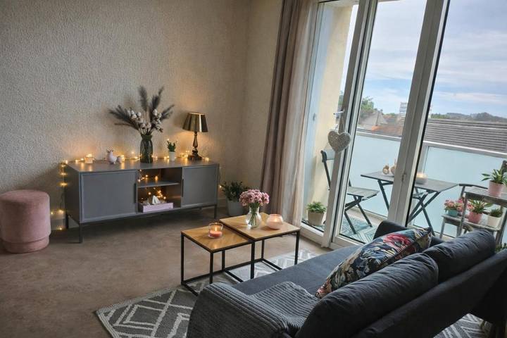 Gîte pour 4 personnes, avec balcon, animaux acceptés à Viry-Châtillon - 2